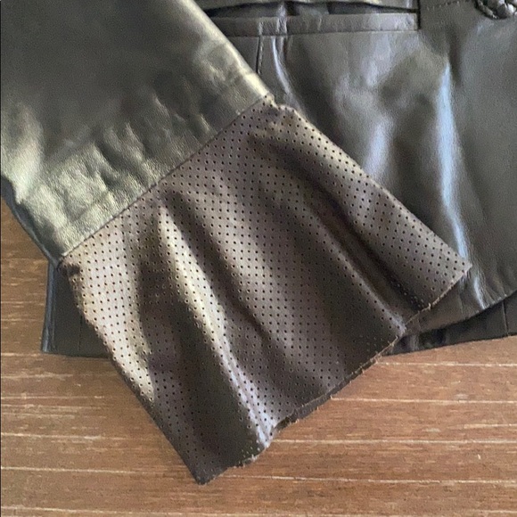 Kircilar Black Turkish Leather Ruffle Jacket - Picture 3 of 7